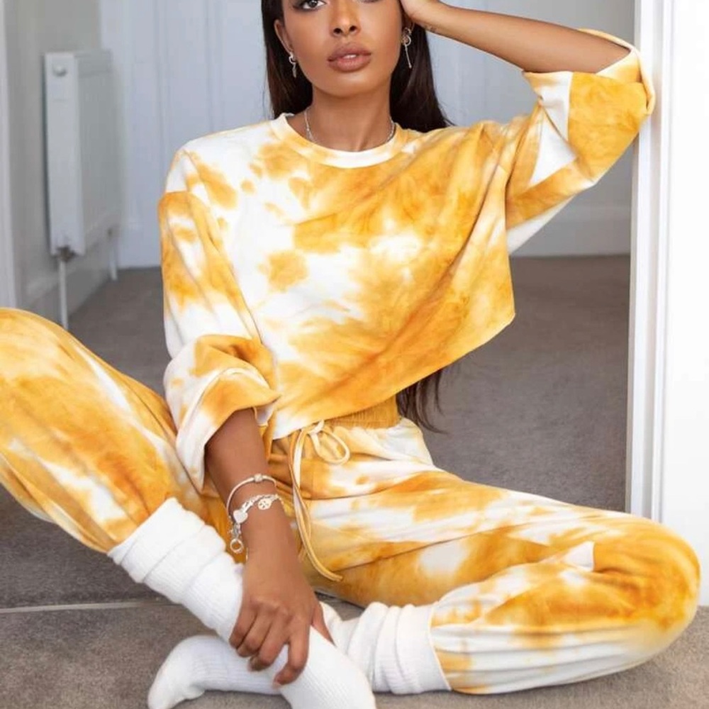 SHEIN tye dye set